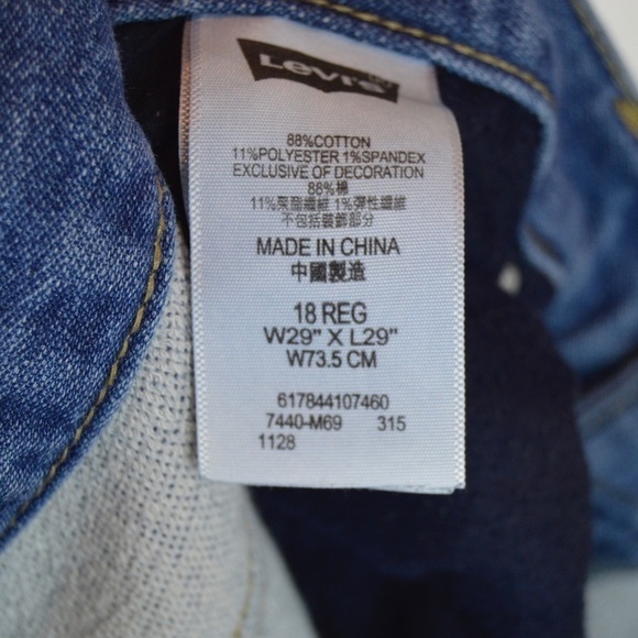 Levi’s 511 Knit Jeans, Youth Size 18 (Women 29 Waist), Medium Wash - Picture 3 of 10